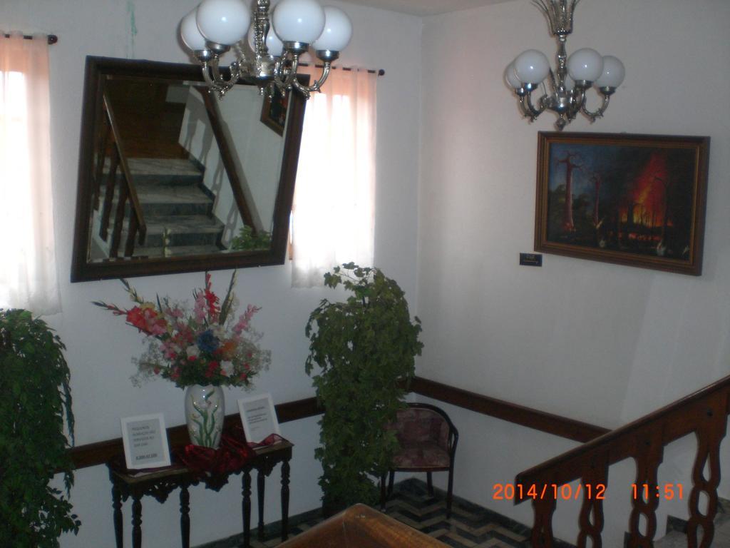 Capitolio Hotel Macedo de Cavaleiros Bagian luar foto